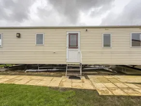 Gorgeous Home in Hastings With Sea Nearby - Image 4