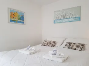 Charming Flat - Image 5