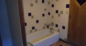 Beautiful 4-bed House in Bloomington With Sauna - Image 2