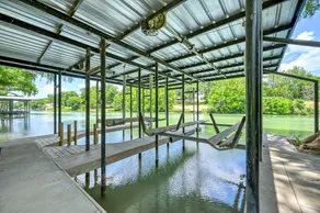 Luxury Riverfront Oasis W/boat Dock-grill-firepit! - Image 3