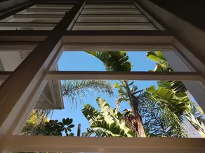 Hunneyball House - Image 4
