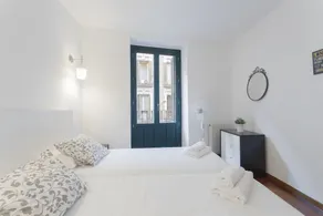 Alterhome Plaza Espana - Image 3