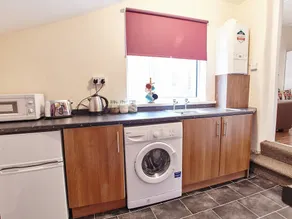 Farndale House - Image 2