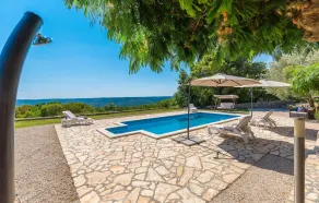 Awesome Home in Labin With Wifi and 3 Bedrooms - Image 3
