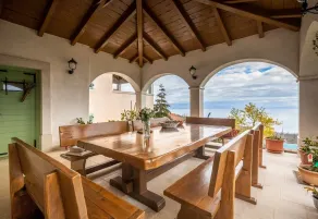 Amazing Pool & Whirlpool Villa Mirna - Image 5