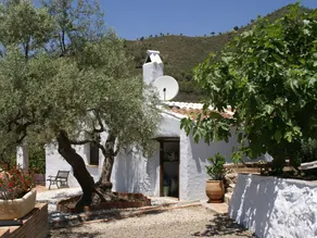 Charming Andalusian Farmhouse With Private Pool in Mountainous Area - Image 5