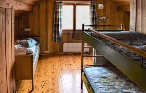 Awesome Home in Høydalsmo With 6 Bedrooms - Image 4