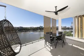 SOKO Waterfront - Image 4