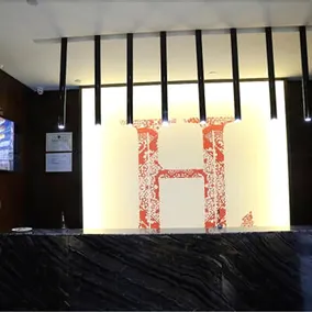 H Boutique Hotel - Image 2