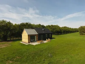Rustic 1-bed holiday home in Suffolk countryside - Image 3