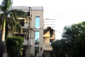 OYO 1242 near MG Road - Image 3