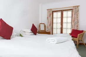 Woodview Cottage - Image 3