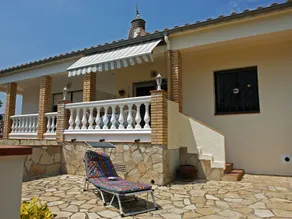 Delightul Holiday Home in St Pere Pescador With Terrace - Image 3