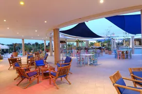 Viar Beach Club - Image 3