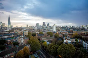 2BD Apartment in Bermondsey with Amazing Views - Image 5