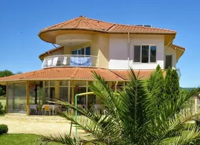 Belle View Hotel - Image 4
