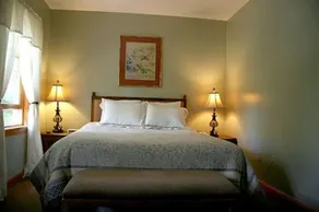 Martha's Vineyard Resort - Image 2