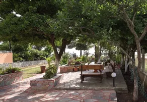 House Suzanna - Image 3