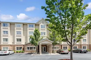 Microtel Inn & Suites by Wyndham Perimeter Center - Image 4