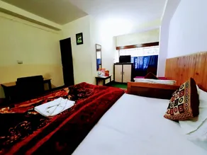 Hotel Opal Inn Darjeelling - Image 2
