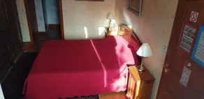 Hôtel Louise De La Vallière - Image 3