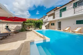Villa Grapes - Image 3