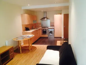 Talbot Street Apartment - Image 2