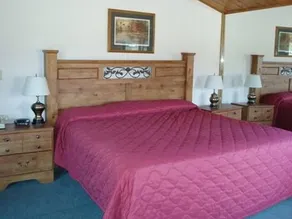 Chalets - Image 5