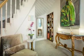 No 13 Boutique House - Image 4