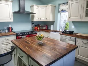 Distillery Cottages - Image 3