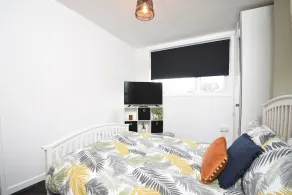 Cosy and Modern 2 Bed Family House in Abergele - Image 2