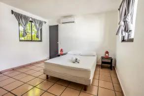 Hostel Babel - Image 2