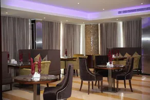 Plaza Inn Business Hotel - Image 3