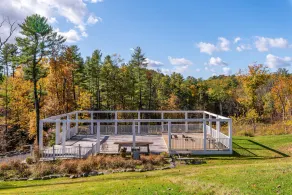Shakespeare on the Hudson by Avantstay Two Home Buyout on the Hudson River! 22 Bedrooms! - Image 2