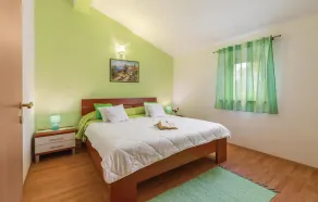 Awesome Home in Barban With Wifi and 3 Bedrooms - Image 5