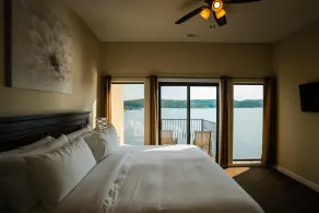 2 Bedroom Lake View Villa - Unit 307 - Image 2