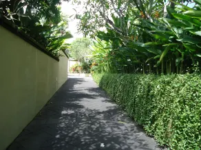 Pat-Mase Villas - Image 4
