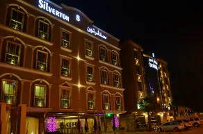 Silverton Hotel Suites - Image 4