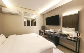 Idea Hotel - Image 5
