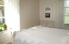 Stunning Apartment in Ljugarn With 1 Bedrooms - Image 2