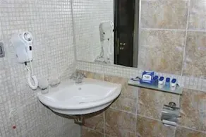 Trinity Sea Residence - Image 4