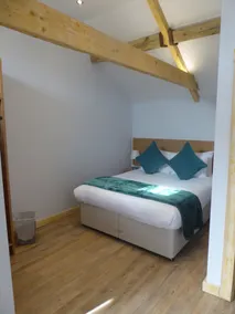 The Stables Upper Cottage 8 - Image 2