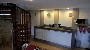 Willow Mews - Image 2