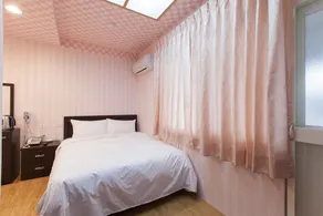 Hsin Fang Hotel - Image 3