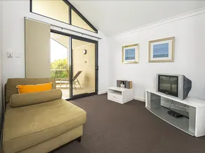 Yallingup Beach Resort - Image 4