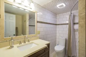 Grand Dream Vacation Home in Nashville 7+ beds! - Image 3