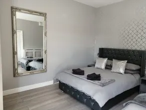 Cosgrove Guest House - Image 4