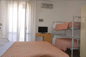 Hotel City - Image 3