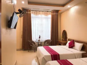 Hoang Kien Hotel - Image 4