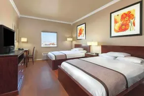 Lone Star Inn & Suites - Image 3